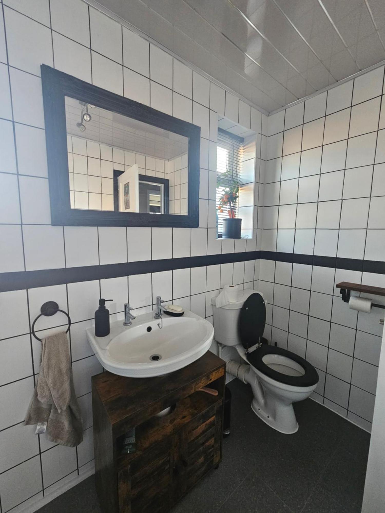 Double Bedroom Located Close To Manchester Airport Wythenshawe Exteriér fotografie